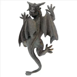 Design Toscano Gargoyle On The Loose Wall Sculpture